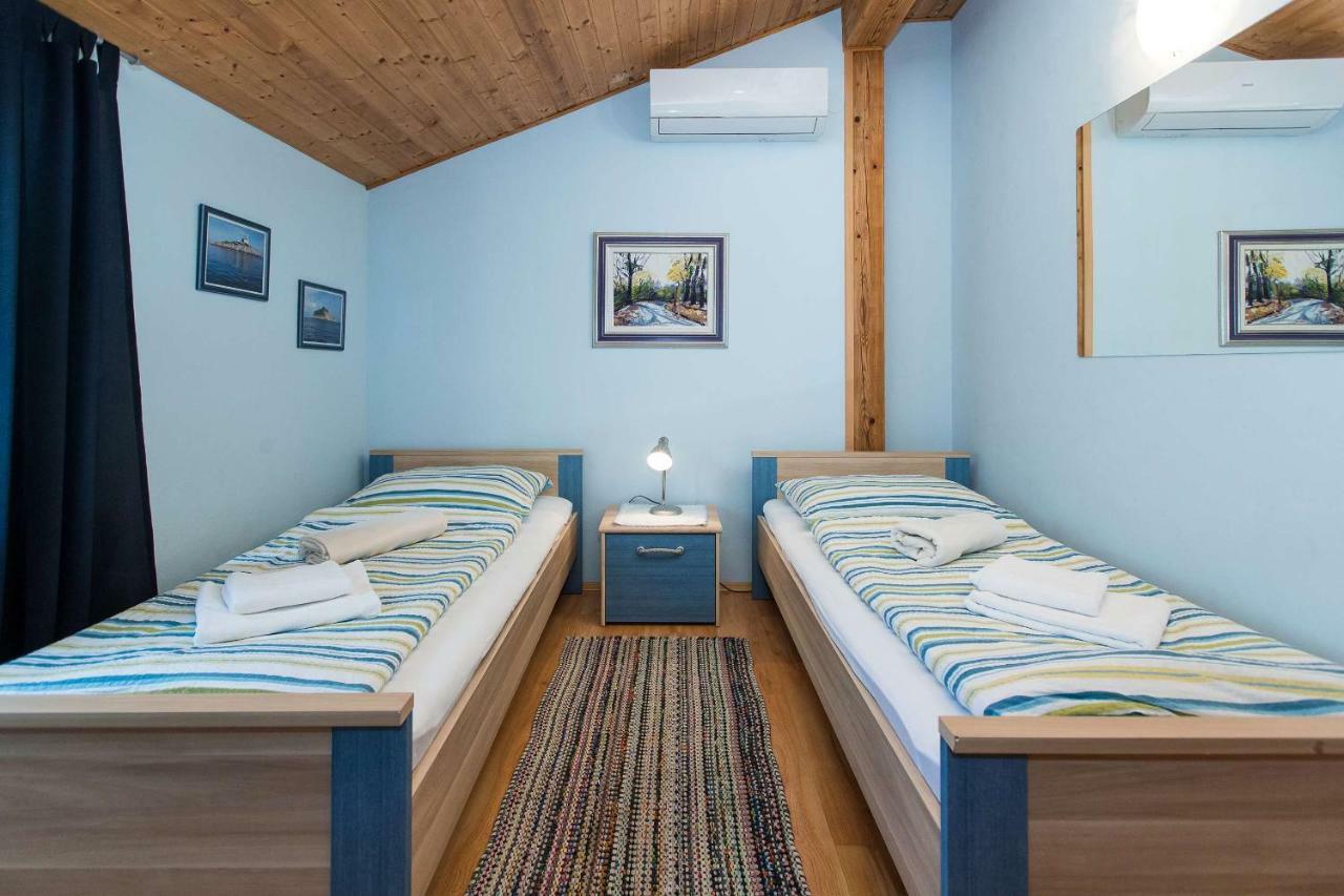 Apartments Faro & Mondo Crikvenica Εξωτερικό φωτογραφία