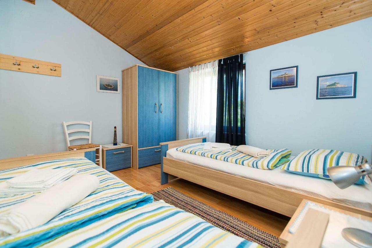 Apartments Faro & Mondo Crikvenica Εξωτερικό φωτογραφία